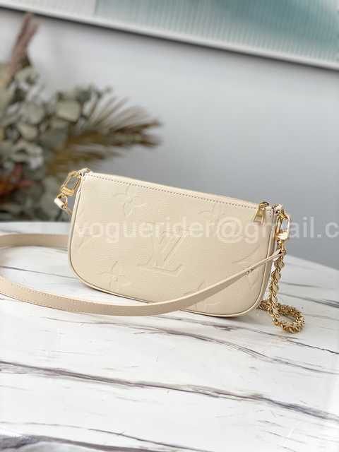 M80399 Multi Pochette Accessories 24 M80399 Multi Pochette Accessories 24