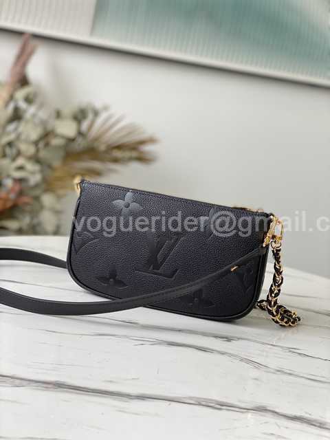 M80399 Multi Pochette Accessories 24 M80399 Multi Pochette Accessories 24