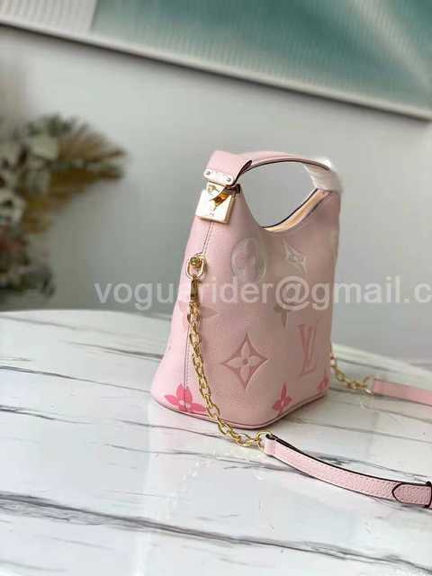 M45697 Marshmallow Hobo 24 M45697 Marshmallow Hobo 24