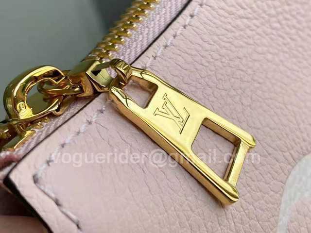 M45697 Marshmallow Hobo 24 M45697 Marshmallow Hobo 24