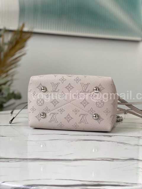 M57201 Bella 22 M57201 Bella 22