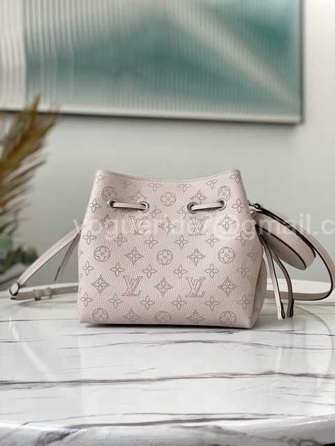 M57201 Bella 22 M57201 Bella 22