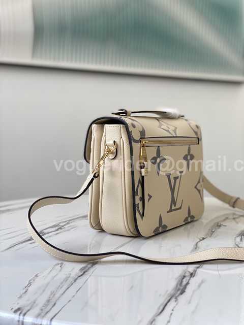 M45384 Pochette Metis 25 M45384 Pochette Metis 25