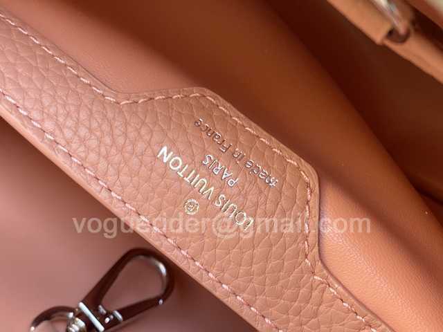 M57218 Capucines PM 27 M57218 Capucines PM 27
