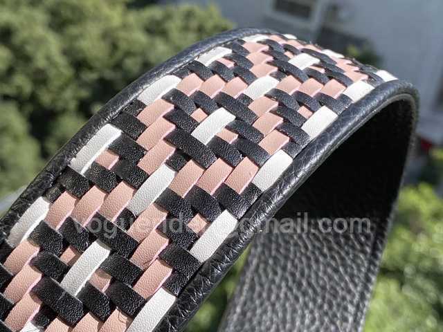 M57029 Capucines MM 31 M57029 Capucines MM 31