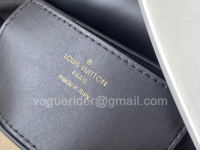M56461 New Wave Multi Pochette 19 M56461 New Wave Multi Pochette 19