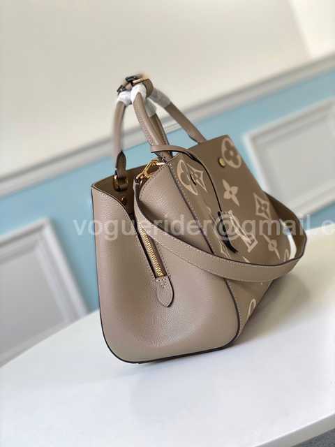 M41048 Montaigne PM 33 M41048 Montaigne PM 33