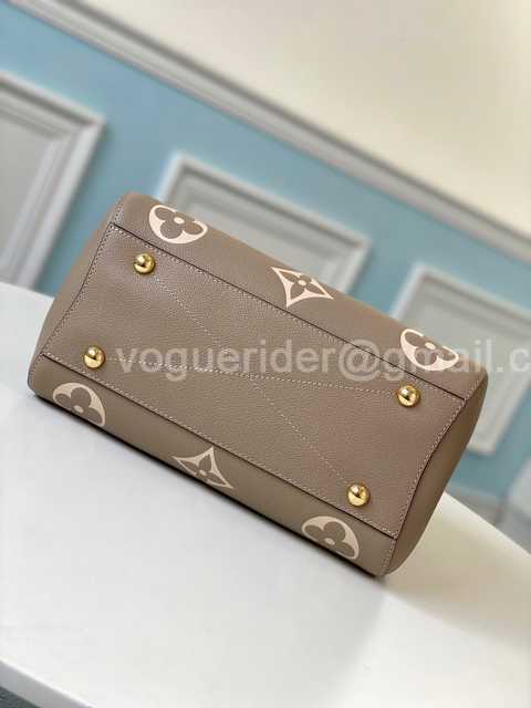 M41048 Montaigne PM 33 M41048 Montaigne PM 33