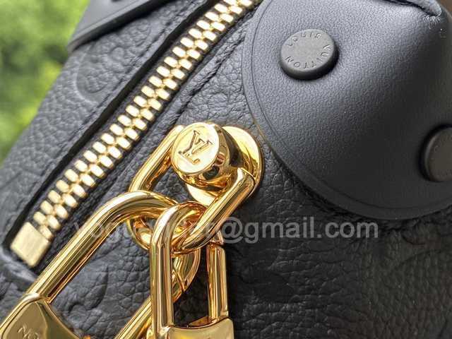 M45393 Petite Malle Souple 20 M45393 Petite Malle Souple 20
