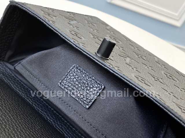 M61117 Mini Soft Trunk 22 M61117 Mini Soft Trunk 22