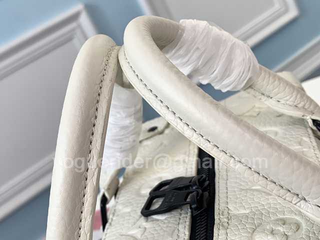 M44483 Trunk Speedy 27 M44483 Trunk Speedy 27