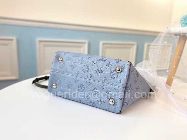 M52905 Hina BB 23 M52905 Hina BB 23