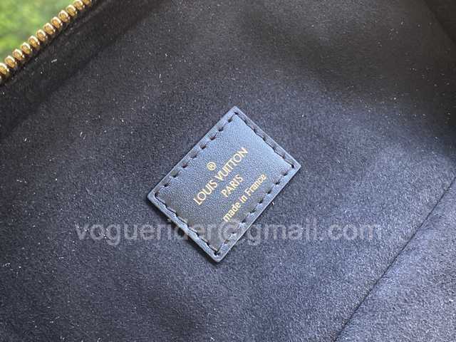 M57118 Vanity 19 M57118 Vanity 19