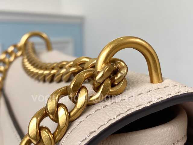 M57072 Lockme Chain 23 M57072 Lockme Chain 23