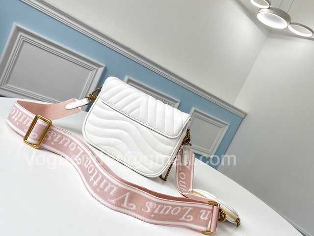 M56466 Multi Pochette New Wave 24 M56466 Multi Pochette New Wave 24