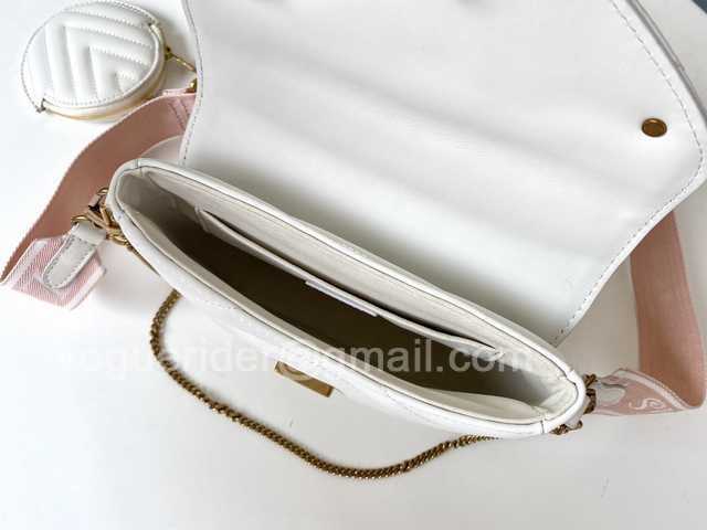 M56466 Multi Pochette New Wave 24 M56466 Multi Pochette New Wave 24