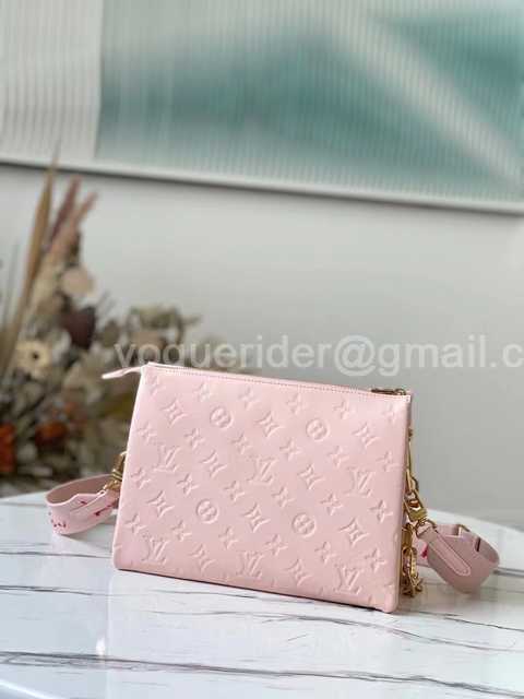 M58739 Coussin PM Fall in Love 26 M58739 Coussin PM Fall in Love 26