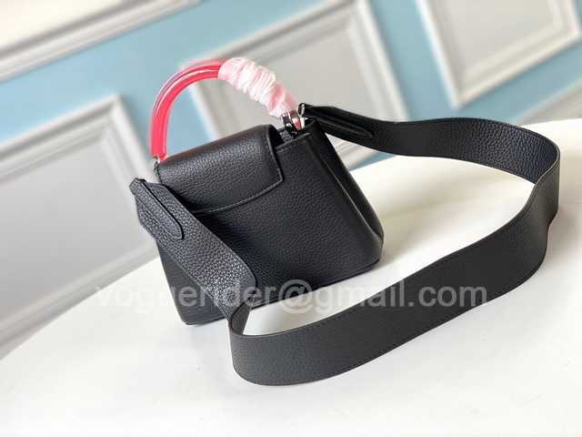 M56072 Capucines mini 21 M56072 Capucines mini 21