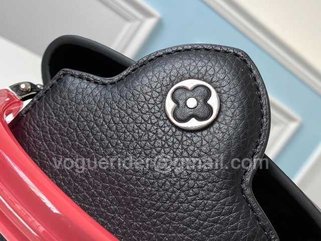 M56072 Capucines mini 21 M56072 Capucines mini 21