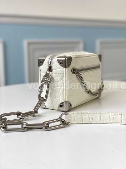 M44480 Soft Trunk mini 18 M44480 Soft Trunk mini 18