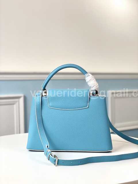 M48865 Capucines PM 31 M48865 Capucines PM 31