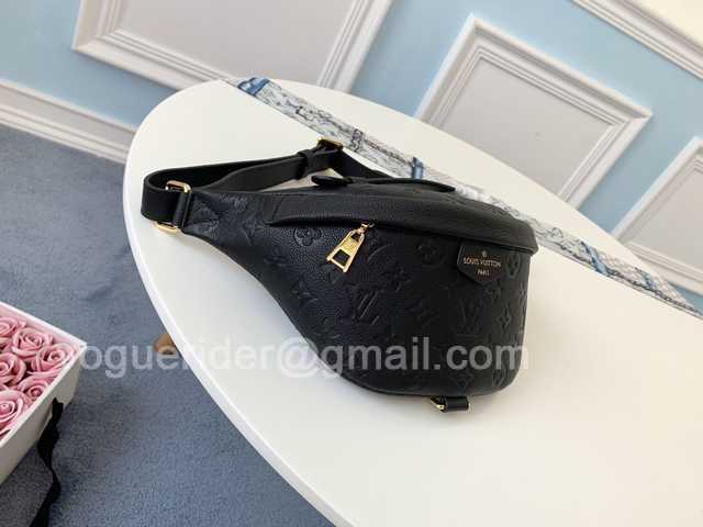 M44812 Bumbag 37 M44812 Bumbag 37