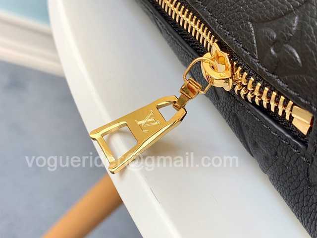 M44812 Bumbag 37 M44812 Bumbag 37