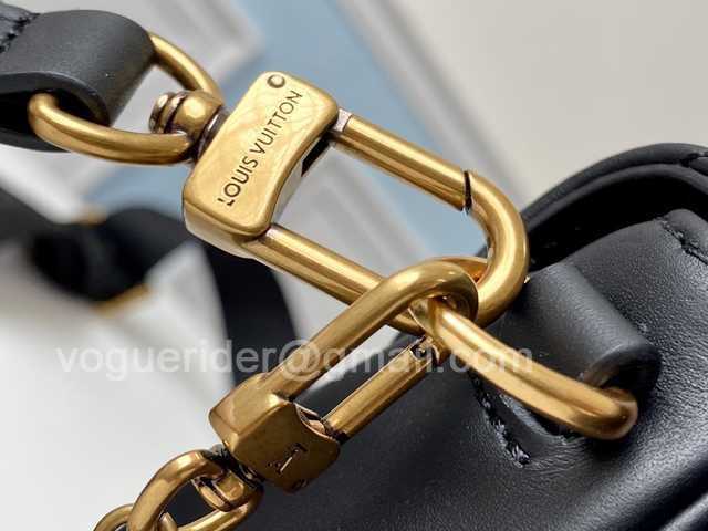 M56466 Multi Pochette New Wave 24 M56466 Multi Pochette New Wave 24