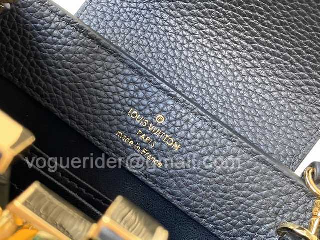 M55986 Capucines mini 21 M55986 Capucines mini 21
