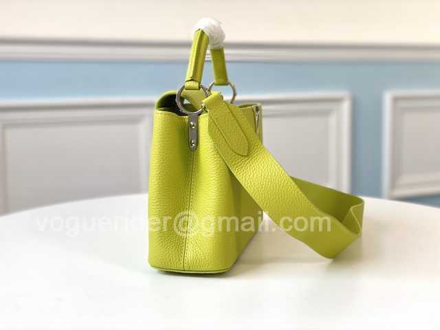 M56071 Capucines BB 27 M56071 Capucines BB 27