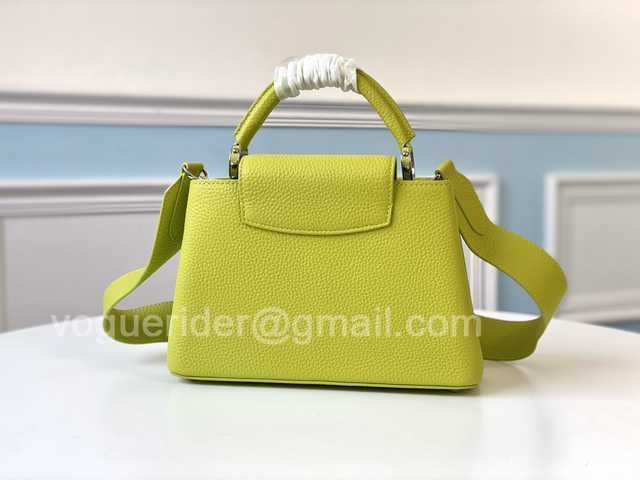M56071 Capucines BB 27 M56071 Capucines BB 27