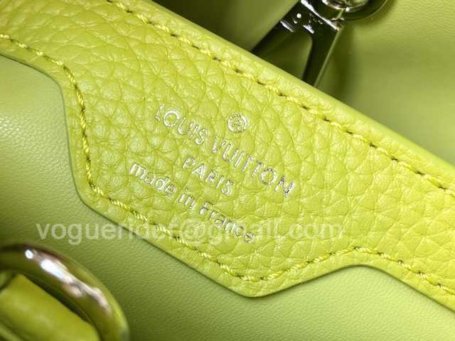 M56071 Capucines BB 27 M56071 Capucines BB 27