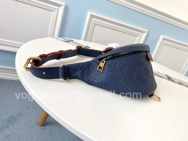 M44812 Bumbag 37 M44812 Bumbag 37