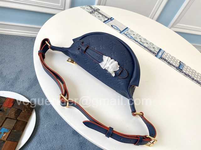 M44812 Bumbag 37 M44812 Bumbag 37