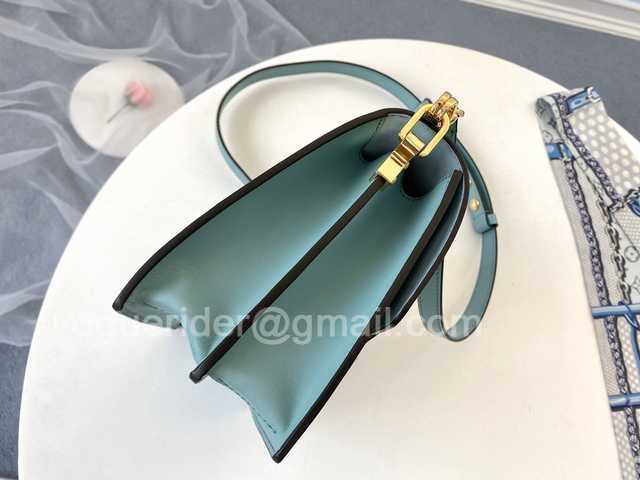 M55837 Dauphine MM 25 M55837 Dauphine MM 25