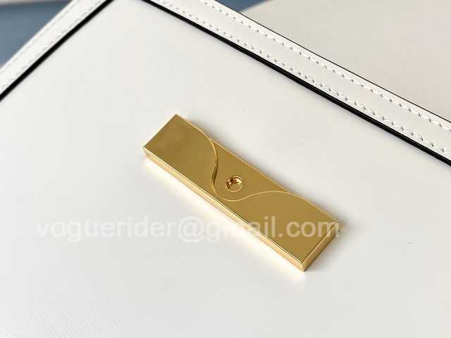 M55836 Dauphine MM 25 M55836 Dauphine MM 25