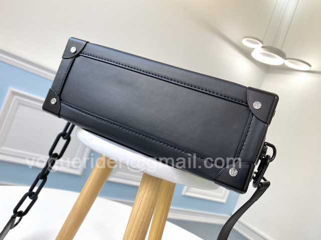 M53288 Soft Trunk 25 M53288 Soft Trunk 25