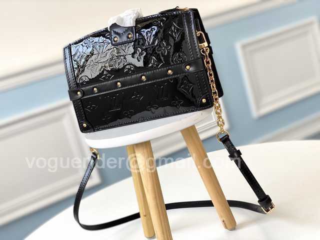 M90500 Trunk Clutch 20 M90500 Trunk Clutch 20