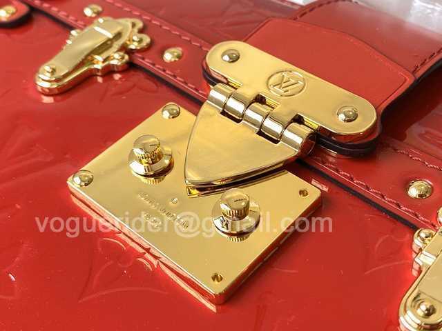 M90500 Trunk Clutch 20 M90500 Trunk Clutch 20