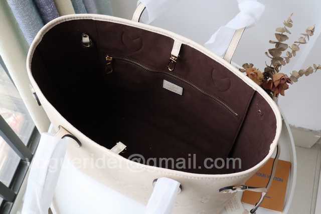 M45685 Neverfull MM M45685 Neverfull MM
