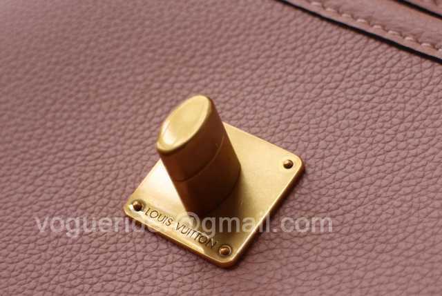 M57073 Lockme Chain 23 M57073 Lockme Chain 23