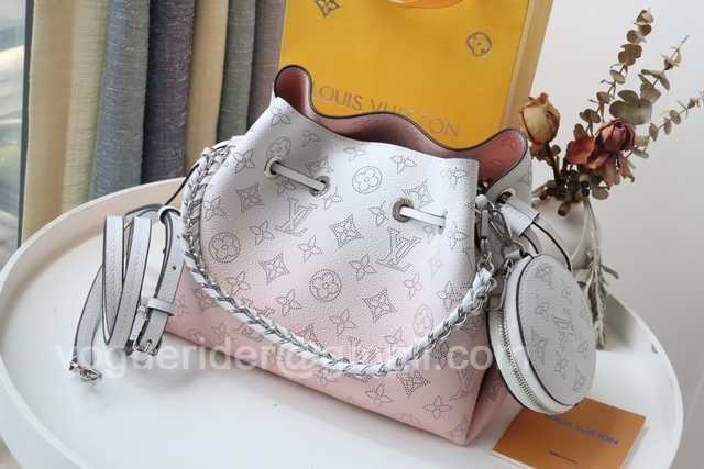M57068 Bella 22 M57068 Bella 22