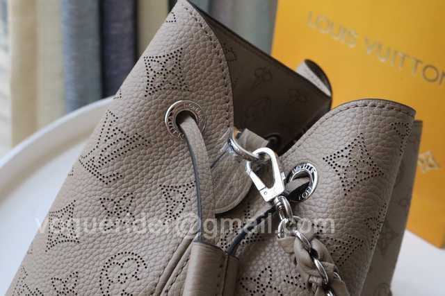 M57068 Bella 22 M57068 Bella 22