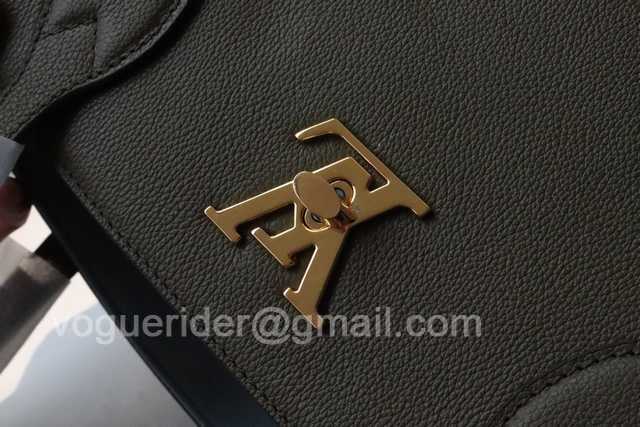 M57508 Lockme Shopper 38 M57508 Lockme Shopper 38