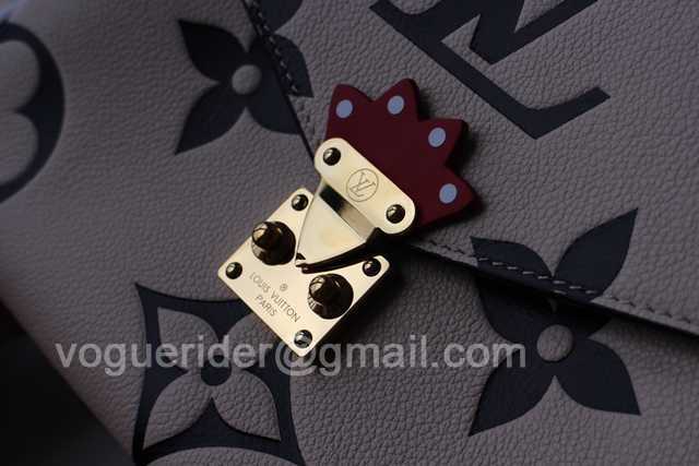 M45385 Crafty Pochette Metis 25 M45385 Crafty Pochette Metis 25