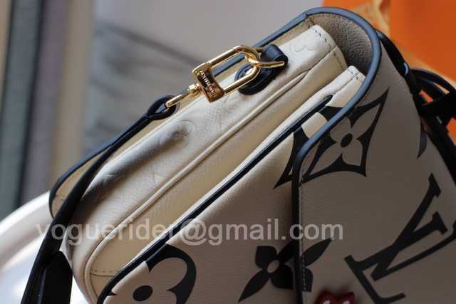 M45385 Crafty Pochette Metis 25 M45385 Crafty Pochette Metis 25