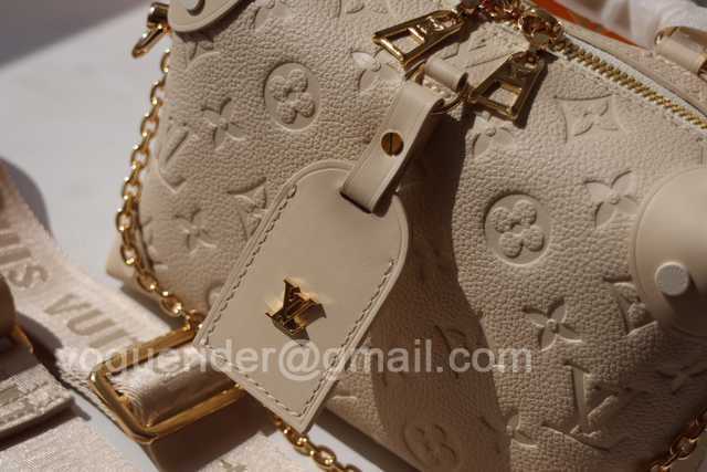 M45571 Petite Malle Souple 20 M45571 Petite Malle Souple 20