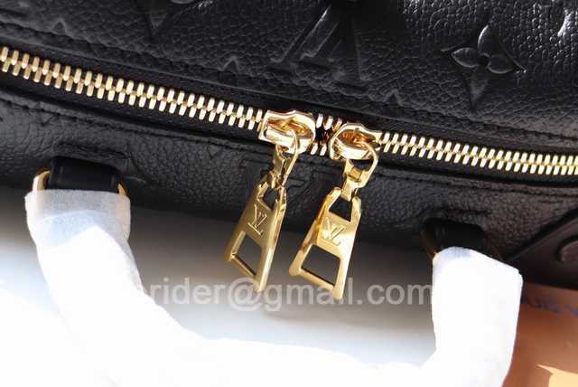 M45571 Petite Malle Souple 20 M45571 Petite Malle Souple 20