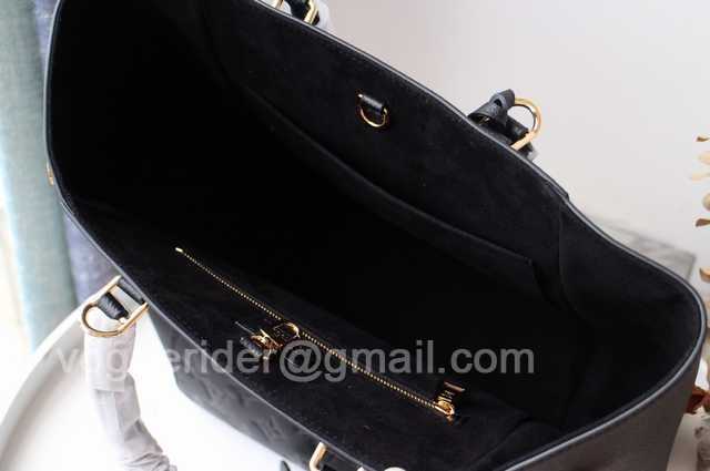 M45409 Fold Tote MM 28 M45409 Fold Tote MM 28