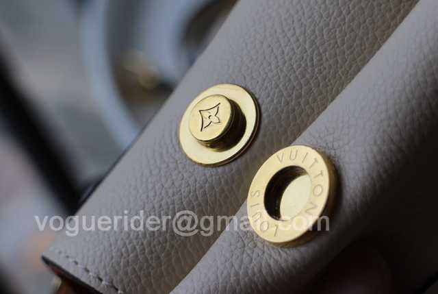M45409 Fold Tote MM 28 M45409 Fold Tote MM 28